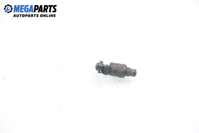 Gasoline fuel injector for Opel Vectra B 1.6 16V, 100 hp, station wagon, 1997