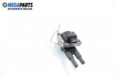 Bobină de aprindere for Renault Laguna I (B56; K56) 1.8, 90 hp, hatchback, 1997