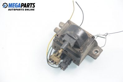 Bobină de aprindere for Renault Laguna I (B56; K56) 1.8, 90 hp, hatchback, 1994