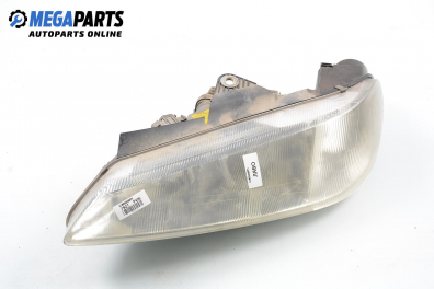 Far for Peugeot 406 1.8 16V, 110 hp, sedan, 1995, position: stânga