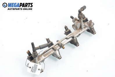 Rampă combustibil cu injectoare for Ford Mondeo Mk I 1.6 16V, 90 hp, sedan, 1993