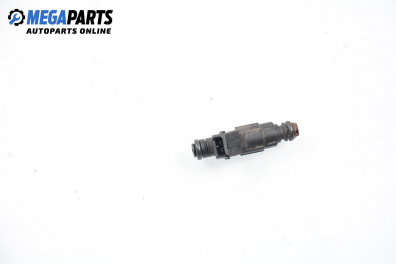 Duza benzină for Ford Mondeo Mk II 1.8, 115 hp, combi, 1999