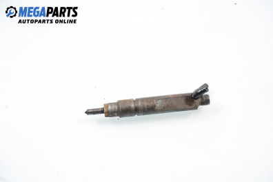 Diesel fuel injector for Volkswagen Passat (B5; B5.5) 1.9 TDI, 110 hp, sedan, 1999