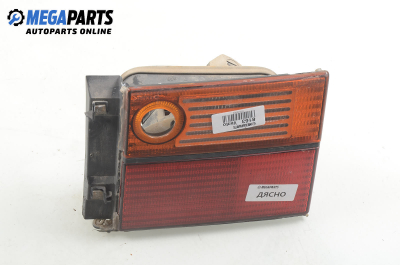 Innere bremsleuchte for Volkswagen Vento 1.8, 90 hp, 1993, position: rechts