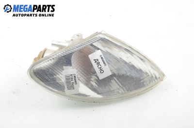 Blinker for Renault Megane I 1.6, 90 hp, hatchback, 5 doors, 1997, position: right