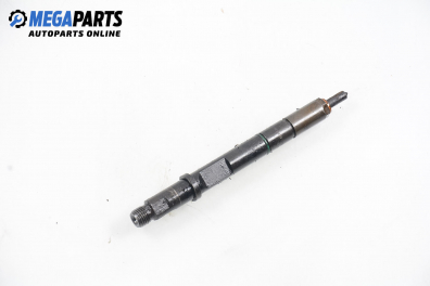 Diesel fuel injector for Audi A4 (B5) 2.5 TDI, 150 hp, station wagon, 1999 № 059 130 201 Е