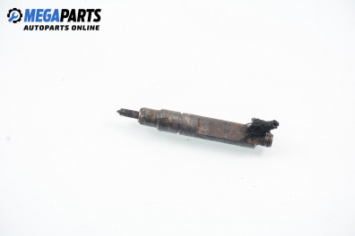 Diesel fuel injector for Audi 100 (C4) 2.5 TDI, 115 hp, station wagon automatic, 1994