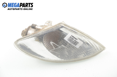 Semnalizator for Renault Megane I 1.9 dTi, 98 hp, hatchback, 5 uși, 1998, position: dreapta