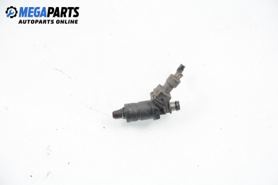 Gasoline fuel injector for Honda Accord V 2.0, 136 hp, coupe, 1994