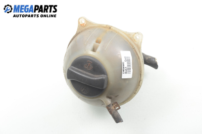 Behälter für frostschutzmittel for Volkswagen Golf III 1.6, 75 hp, 1993