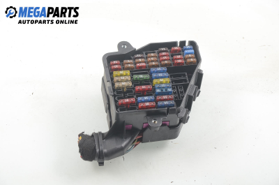 Fuse box for Volkswagen New Beetle 1.9 TDI, 90 hp, 2000