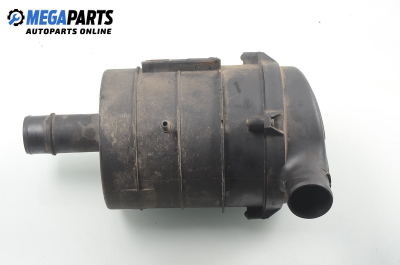 Carcasă filtru de aer for Renault Megane I 1.6, 90 hp, hatchback, 5 uși, 1997