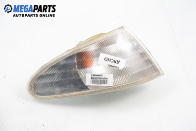 Semnalizator for Ford Mondeo Mk I 2.0 16V 4x4, 136 hp, hatchback, 1995, position: dreapta