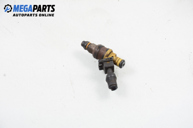 Gasoline fuel injector for Alfa Romeo 145 1.6 16V T.Spark, 120 hp, 3 doors, 1997