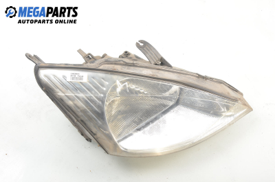 Far for Ford Focus I 2.0 16V, 131 hp, sedan automatic, 2000, position: dreapta