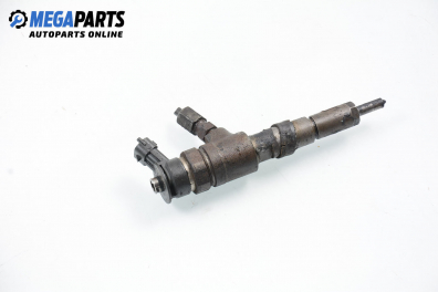 Diesel fuel injector for Peugeot 206 1.4 HDi, 68 hp, truck, 2005