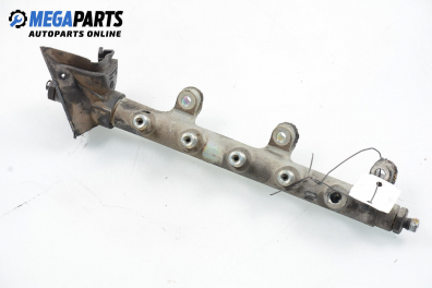 Fuel rail for Renault Master 2.2 dCi, 90 hp, truck, 2002