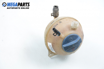 Behälter für frostschutzmittel for Volkswagen Polo (6N/6N2) 1.6, 75 hp, 1997
