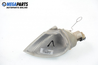 Blinklicht for Renault Laguna I (B56; K56) 1.8, 90 hp, combi, 1998, position: links