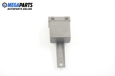 Central lock module for Renault Laguna I (B56; K56) 1.8, 90 hp, station wagon, 1998