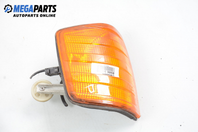 Blinker for Mercedes-Benz 190 (W201) 2.0, 122 hp automatic, 1990, position: right