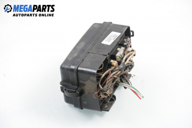 Fuse box for Toyota Carina 2.0, 133 hp, sedan, 1994