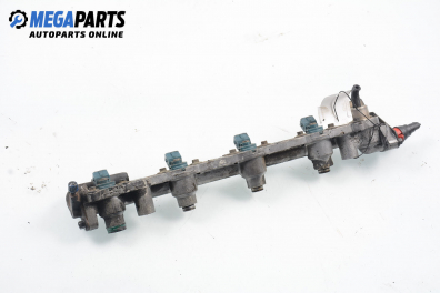 Fuel rail with injectors for Ford Fiesta IV 1.25 16V, 75 hp, 3 doors, 1996