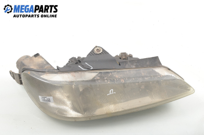 Far for Peugeot 406 1.8 16V, 110 hp, sedan, 1996, position: dreapta