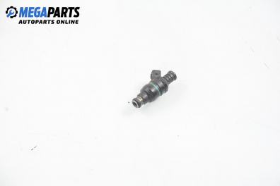 Gasoline fuel injector for BMW 3 (E36) 1.8, 113 hp, sedan, 1992