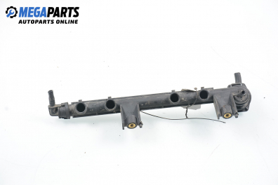 Fuel rail for Renault Twingo 1.2, 58 hp, 1996