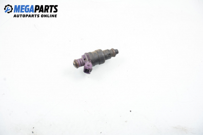 Gasoline fuel injector for Renault Twingo 1.2, 58 hp, 1996
