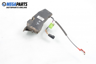 Încuietoare for Ford Escort 1.8 TD, 90 hp, combi, 1996, position: dreaptă - fața