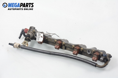 Fuel rail with injectors for Ford Fiesta IV 1.25 16V, 75 hp, 5 doors, 2000
