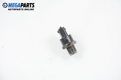 Fuel pressure sensor for Volvo XC90 2.4 D5 AWD, 163 hp automatic, 2004
