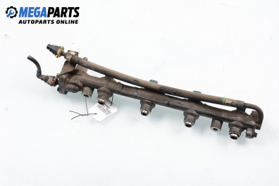 Fuel rail with injectors for Ford Fiesta IV 1.25 16V, 75 hp, 3 doors, 1996