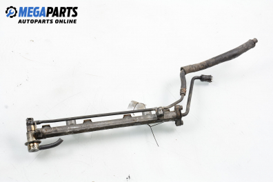 Fuel rail for Hyundai Coupe (RD2) 2.0 16V, 135 hp, coupe, 2000