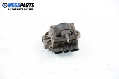 Bobină de aprindere for Renault Laguna I (B56; K56) 1.8, 90 hp, hatchback, 1995