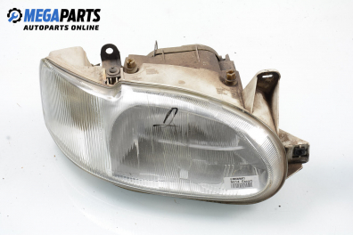 Far for Ford Escort 1.8 16V, 105 hp, hatchback, 5 uși, 1995, position: dreapta