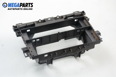 Consola centrală for Land Rover Range Rover III 4.0 4x4, 286 hp automatic, 2003
