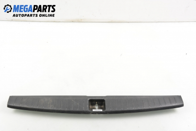 Plastic inside rear trunk cargo scuff plate for Subaru Legacy 2.5 AWD, 165 hp, station wagon automatic, 2008