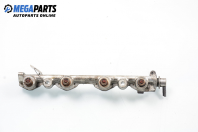 Fuel rail with injectors for Ford Galaxy 2.3 16V, 146 hp, 1999