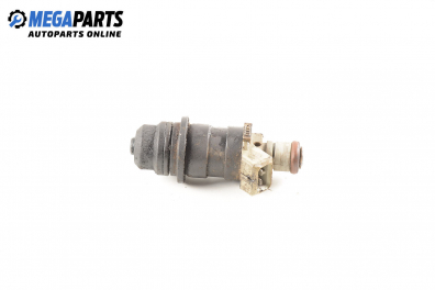 Gasoline fuel injector for Audi 80 (B4) 1.6, 101 hp, station wagon, 1994