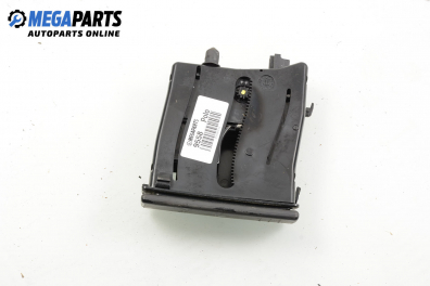 Getränkehalter for Volkswagen Polo (9N/9N3) 1.2, 54 hp, 3 türen, 2002