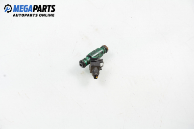 Gasoline fuel injector for Land Rover Range Rover II 4.6 4x4, 218 hp automatic, 2001