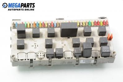 Fuse box for Scania 4 - series 124 L/420, 420 hp, truck, 2004