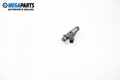 Gasoline fuel injector for Peugeot 206 1.1, 60 hp, hatchback, 3 doors, 2000
