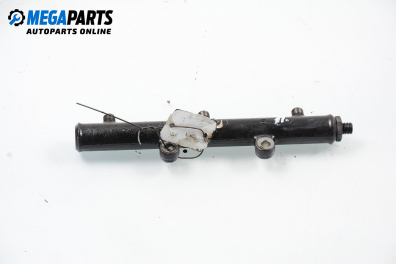 Fuel rail for Peugeot 607 2.7 HDi, 204 hp automatic, 2005, position: front