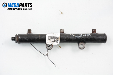 Fuel rail for Peugeot 607 2.7 HDi, 204 hp automatic, 2005, position: rear