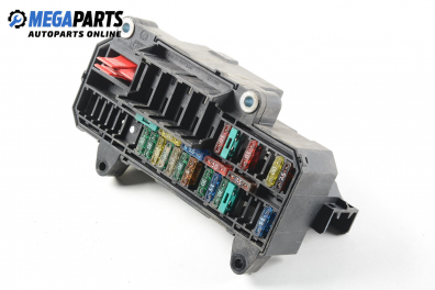 Fuse box for BMW 7 (E65) 4.0 d, 258 hp automatic, 2004