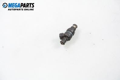 Gasoline fuel injector for BMW 3 (E36) 1.6, 102 hp, hatchback, 3 doors, 1996